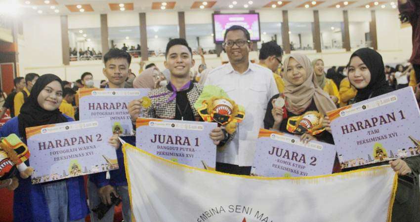 Rektor Berikan Bonus ke Kontingen UNG, Berhasil Raih 5 Gelar Juara di Peksiminas