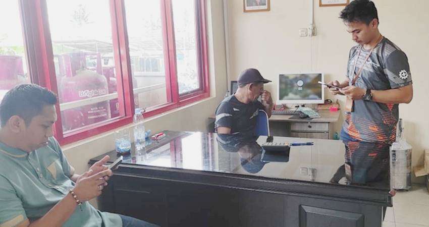 Warga Kesulitan Daftar MyPertamina, Terkendala Data, HP Jadul, SPBU Beri Solusi