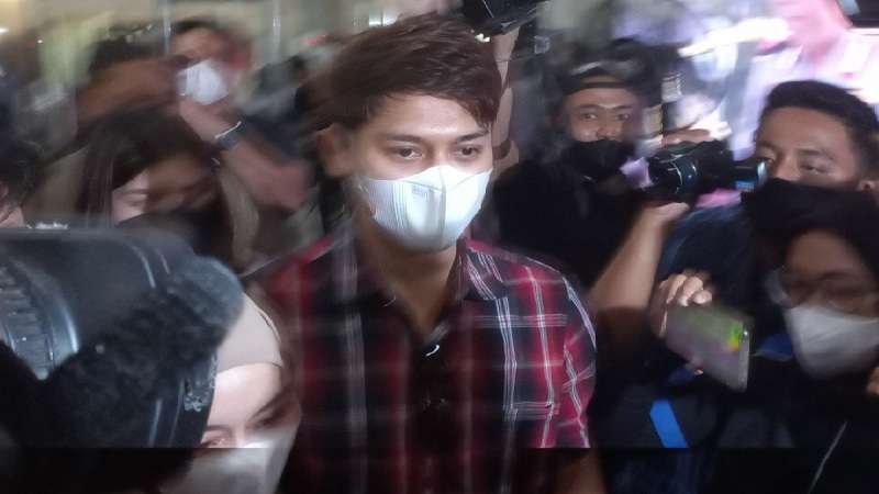 Rizky Billar Ditetapkan Sebagai Tersangka Dalam Kasus KDRT, Kuasa Hukum Berencana Ajukan Penangguhan