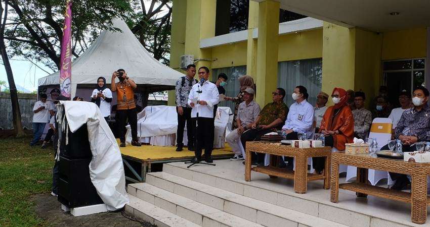 Diskumperindag Provinsi Gorontalo : Kumpulkan Pelaku Usaha Bangun Kemitraan