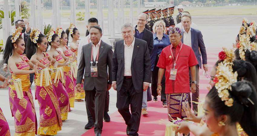 Kementerian Pemuda dan Olahraga RI, Presiden IOC Disambut Menpora Amali di Bali 