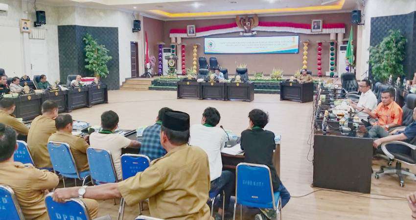 DPRD Sahuti Aspirasi HMI, Gelar Rapat Gabungan Komisi Terkait Proyek PEN