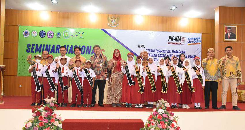 PGSD Dorong Transformasi Kelembagaan SD, Kukuhkan Siswa Sebagai Duta Sekolah Dasar