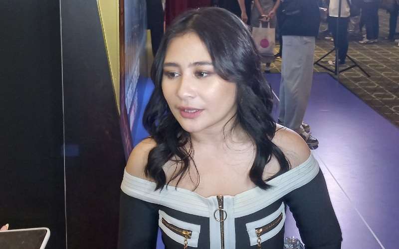Jadi Dosen di UGM, Prilly Latuconsina Dipanggil Begini oleh Mahasiswanya