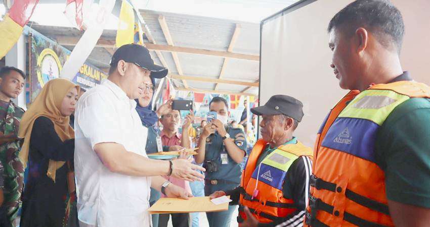 Hamim Komitmen Sejahterakan Nelayan, Bantu Modal Usaha Nelayan Lewat Gerai Pas Kecil