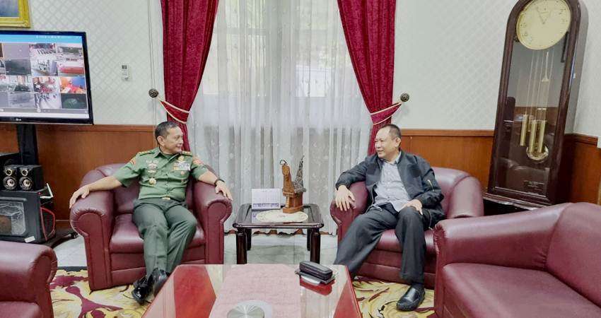 Pertemuan Gusnar Ismail dan Wagub Lemhanas Letjen M.Sabrar Fadilah, Pemilu 2024 Hindari Politik Identitas