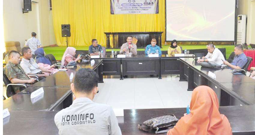 Dinas Komunikasi Informasi dan Statistik, Beri Penguatan PPID Kabupaten/Kota se Gorontalo