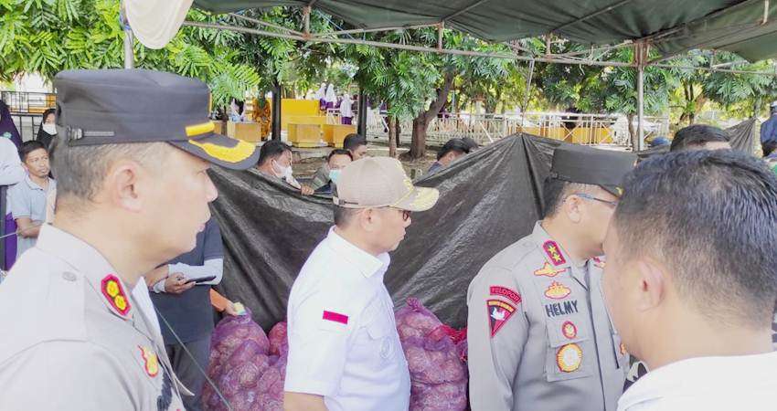 Kapolres Gorontalo Amankan Pasar Murah