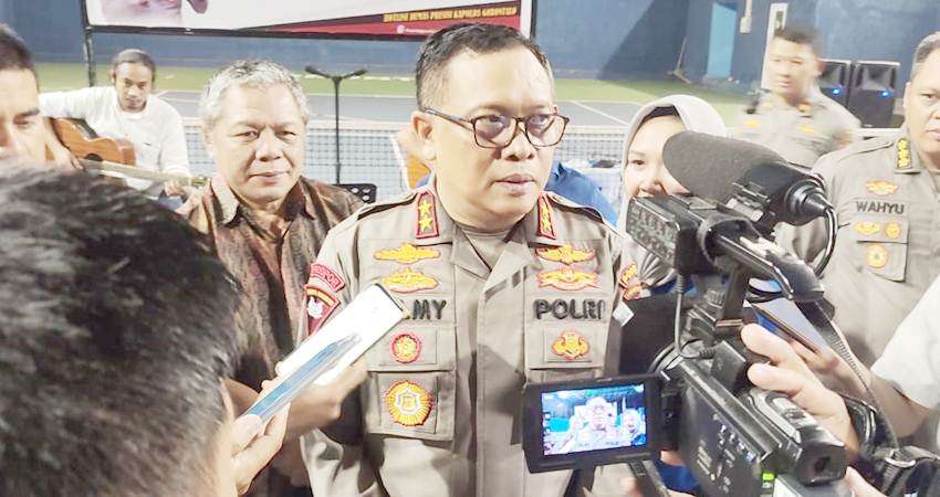 Wartawan Keluhkan Sumbatan Informasi Polisi, Kapolda : Saya Akan Buka Sumbatan itu Sampai Lancar