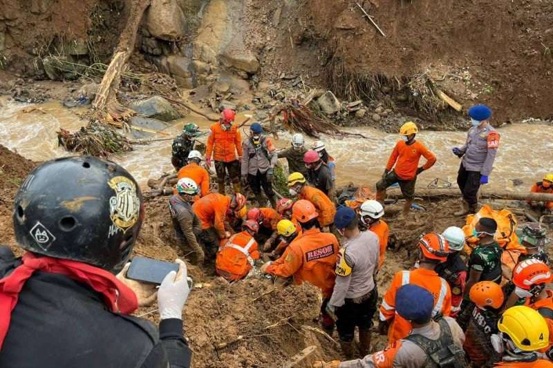 Ada 285 Kali Gempa Susulan di Cianjur, 321 Orang Meninggal Dunia