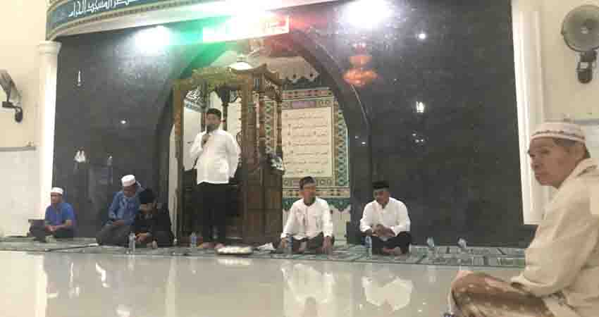 Hamim-Merlan Ajak Warga Subuh Jamaah di Masjid