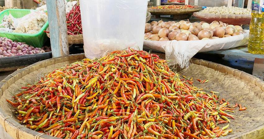 Jelang Akhir Tahun Harga Cabe Rawit Meningkat