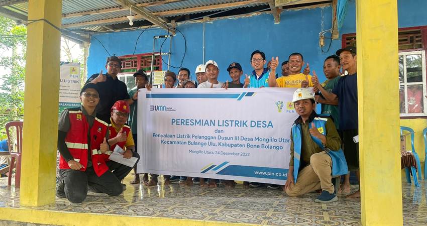 Horree! Desa Mongiilo Utara so Ada Listrik, Program Listrik Masuk Dusun 2022 Tuntas