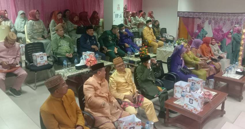 Paripurna HUT Provinsi Gorontalo, Tak Dihadiri Para Mantan Gubernur