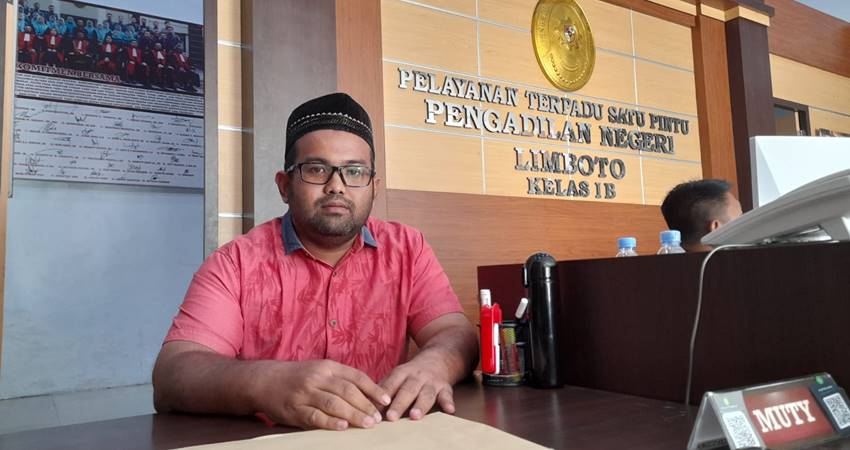 Mohumahamar Maulis Kadafi,S.H,M.H