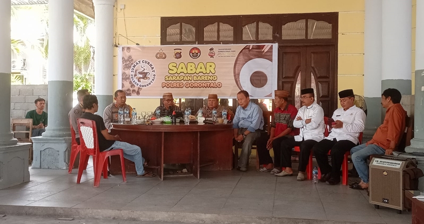 Sarapan Bareng Polres Gorontalo (foto: Jalal.GP)