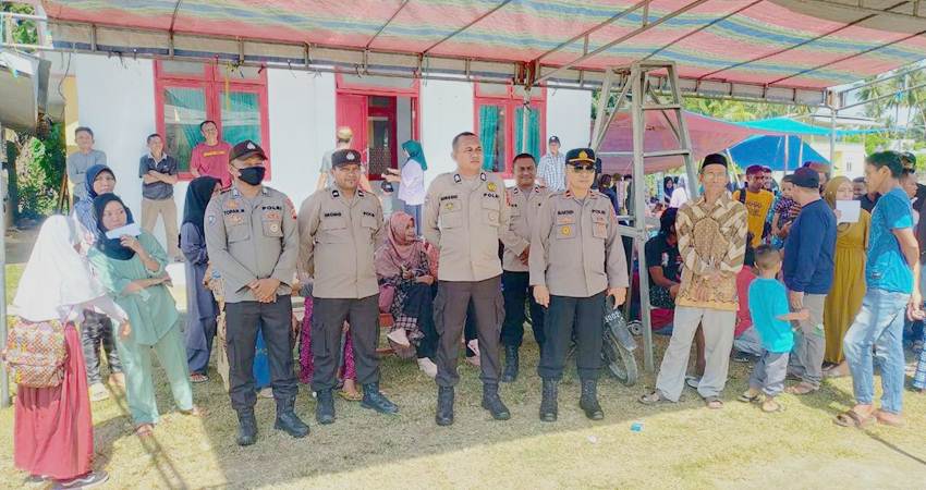 Polsek Mananggu Kerahkan Personel Amankan Pilkades