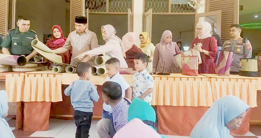 Hamim Terkesima Pameran Kerajinan Tangan Amongo, Hasilnya Jadi Tas, Dompet Hingga Sovenir