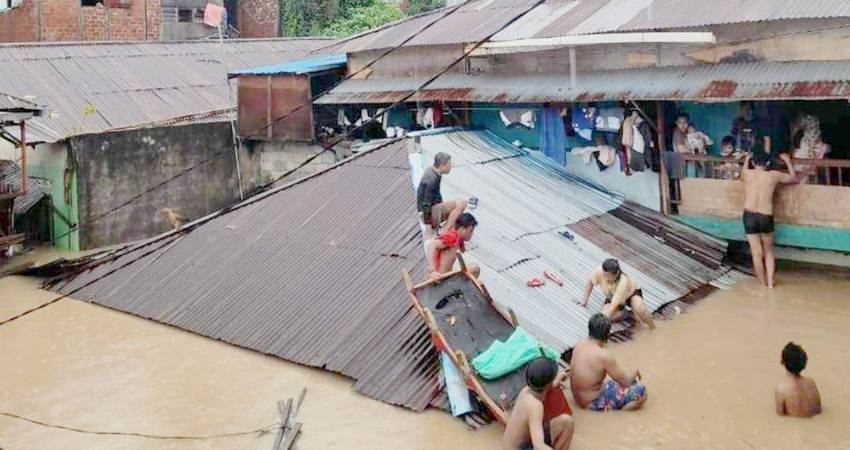 Manado Porak-poranda Lima Warga Tewas, Hampir 1600 Warga Dievakuasi, Nelson Antar Bantuan