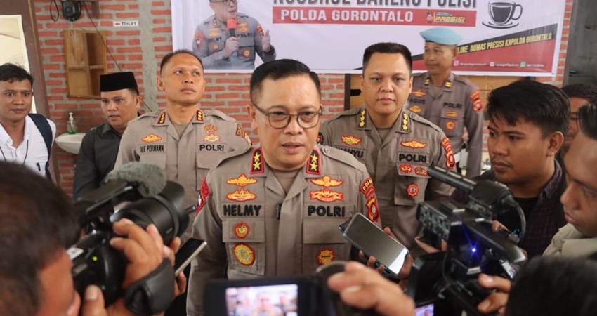 Selama Tak Arutan, Tambang Batu Hitam Ilegal 