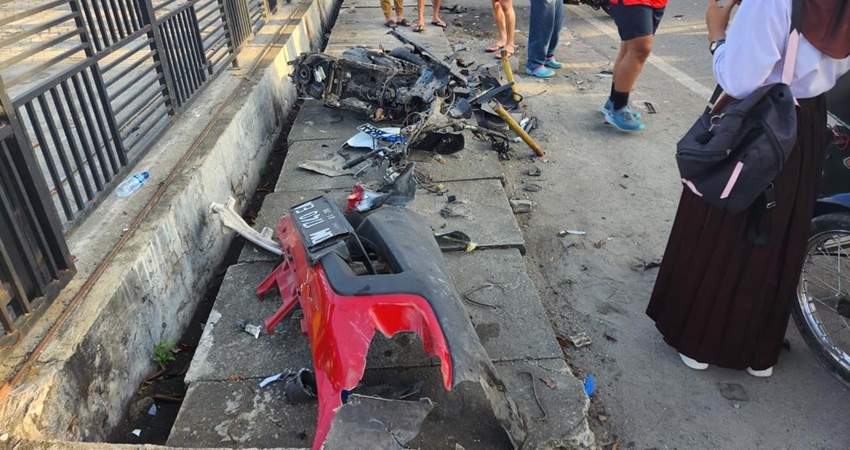 Insiden Lakalantas di ruas Jalan Arif Rahman Hakim Kel. Wumialo Kecamatan Kota Tengah Kota Gorontalo, Sabtu (14/2023).