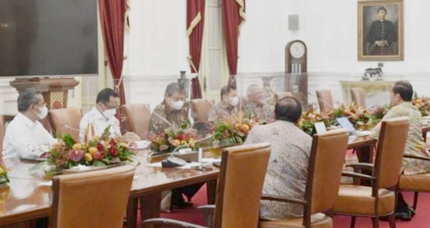 Jelang 2024, Jokowi Bikin Aturan Baru untuk Pembangunan Jalan Daerah, Rp 32,7 Triliun Digelontorkan