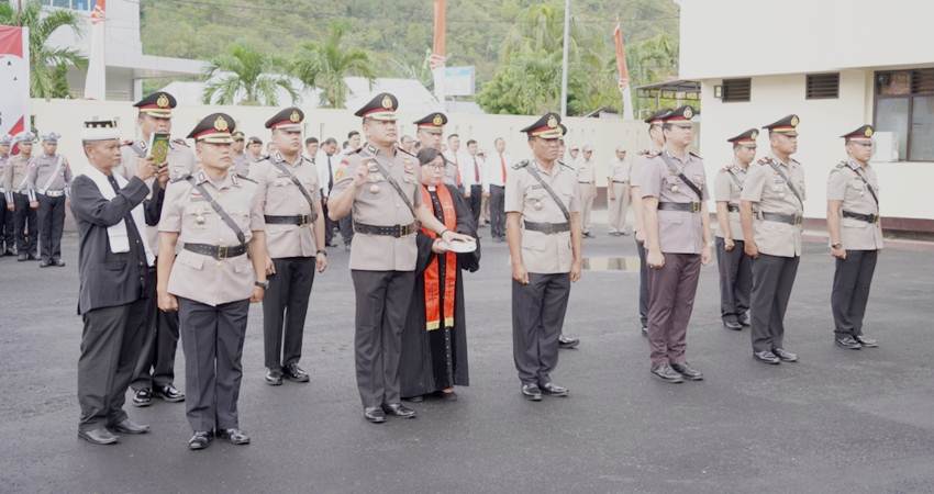 Enam Pejabat Utama Polresta Gorontalo Kota Dimutasi