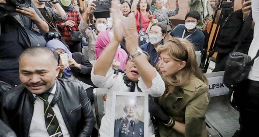 Sambo Divonis Mati, Putri 20 Tahun Bui, Tak Ada Meringankan, Cerita Pelecehan Menyesatkan