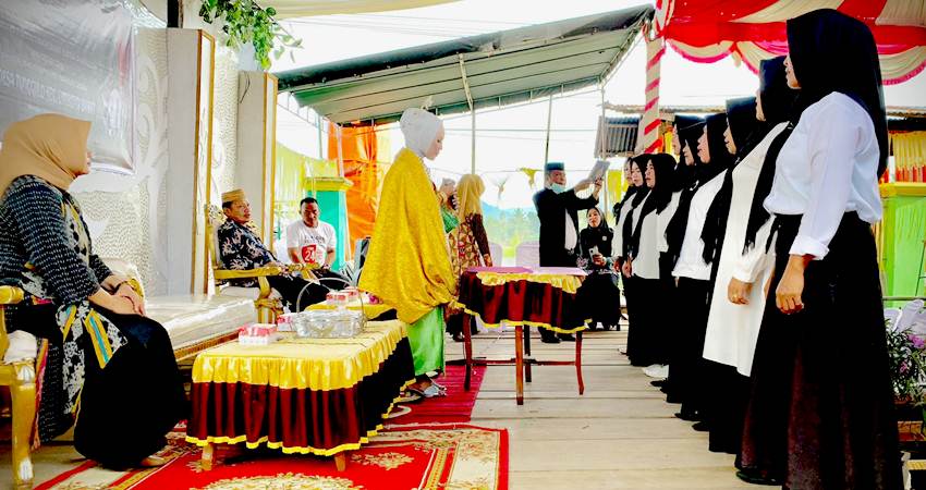 Deisinta Mantu, Ketua PPS lantik Pantarlih Jelang Akad Nikah, Tak Bisa Keluar Rumah, Pelantikan di Dekat Puade