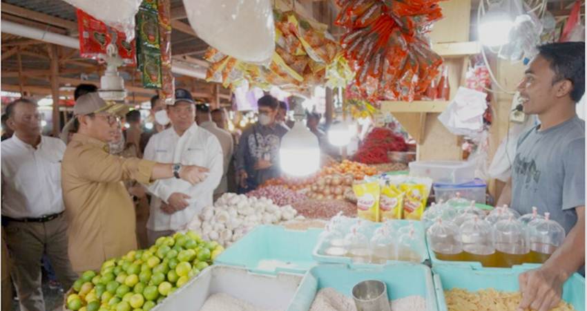 Pj Gubernur Hamka Pastikan Bahan Pokok Jelang Ramadan, Stok Beras dan Minyak Goreng di Gorontalo Aman