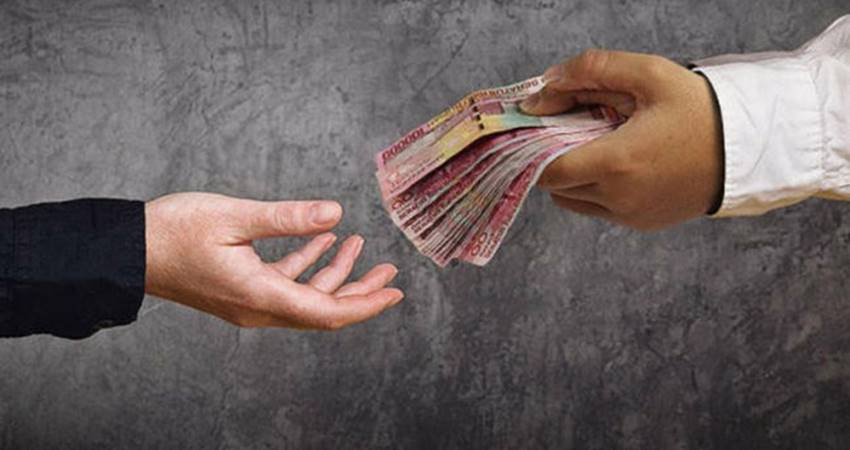 Ilustrasi terima suap