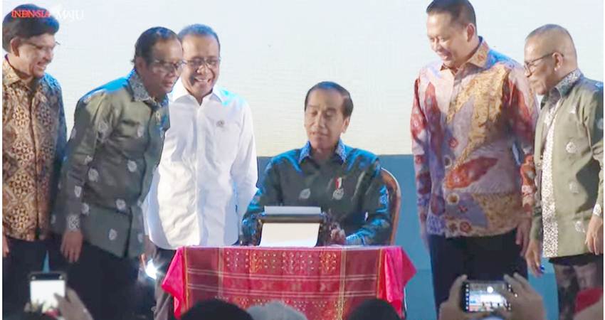 Pers Sedang Tidak Baik-baik Saja, Jokowi Sebut Media Mainstream Sangat Dibutuhkan