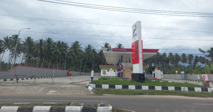 Tak Kunjung Beroperasi, SPBU Baru di Marisa Cuma Jadi Hiasan