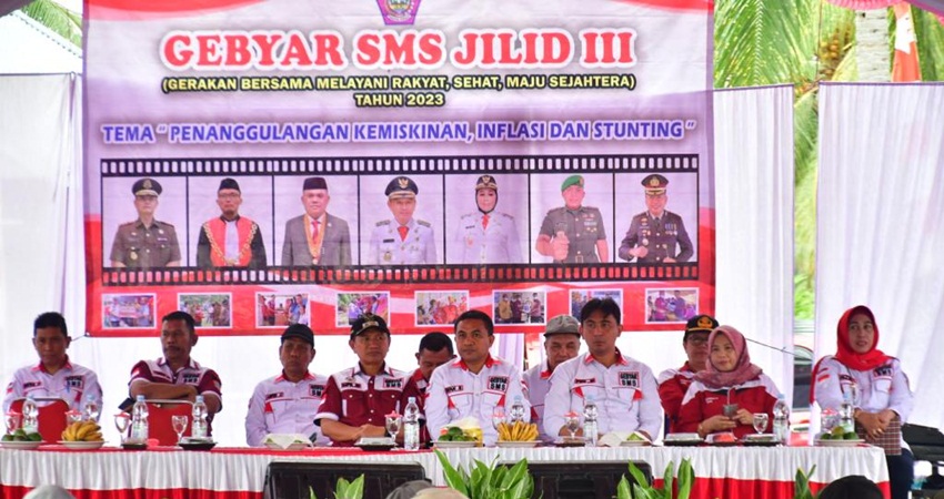 Bupati Pohuwato, Saipul A. Mbuinga, memimpin langsung Gebyar SMS Jilid III yang digelar di Kecamatan Randangan, Senin (13/3/2023). (foto: Iwan Karim/Prokopim)