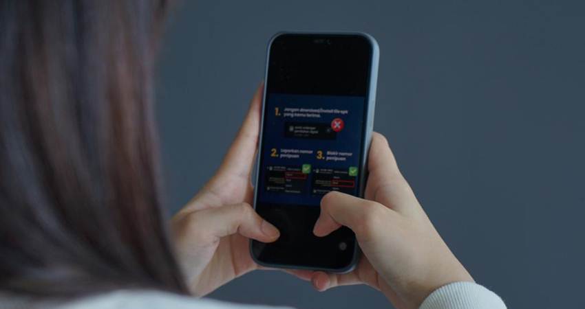 Phising, Modus Baru Penipuan Lewat Aplikasi Chatting, Telkomsel : Waspada, Isi Rekening Bisa Dikuras Habis  