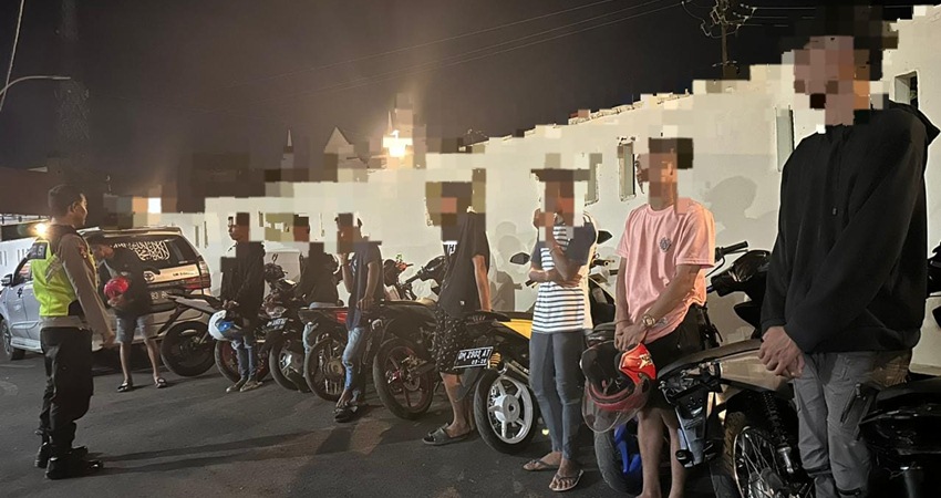 Kurang lebih 10 unit sepeda motor beserta para pengemudinya, diamankan oleh personel Polresta Gorontalo Kota, karena diduga hendak melakukan aksi balapan liar.