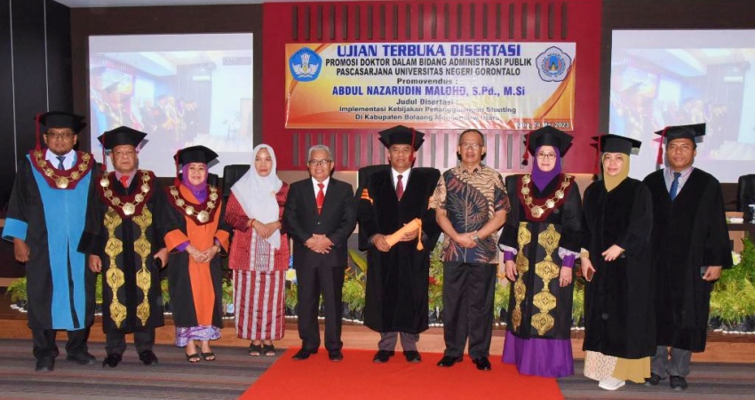 Abdul Nazarudin Maloho S.Pd, M.Si berhasil meraih gelar doktor bidang Administrasi Publik Pascasarjana, Universitas Negeri Gorontalo. (Foto: Istimewa)
