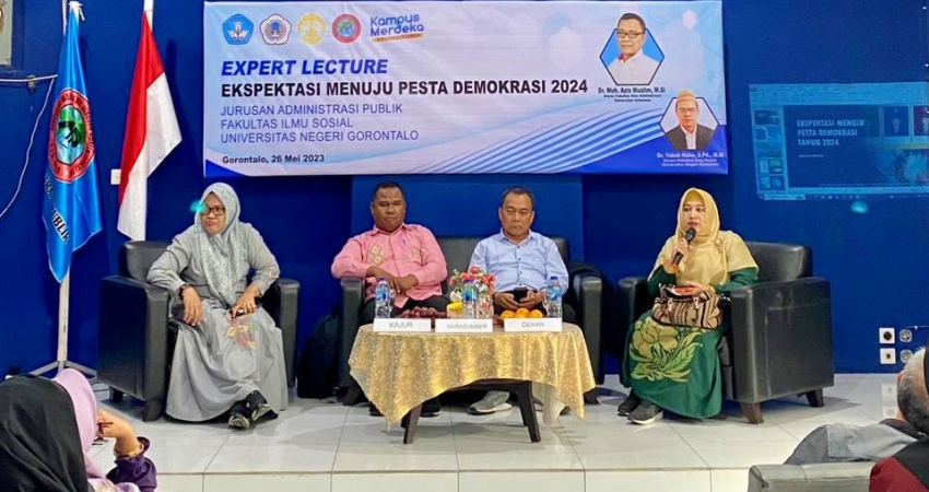 Penyampaian materi oleh Dr. Mu. Aziz Muslim, M.Si, Dosen Universitas Indonesia kepada mahasiswa. (Foto: Istimewa)