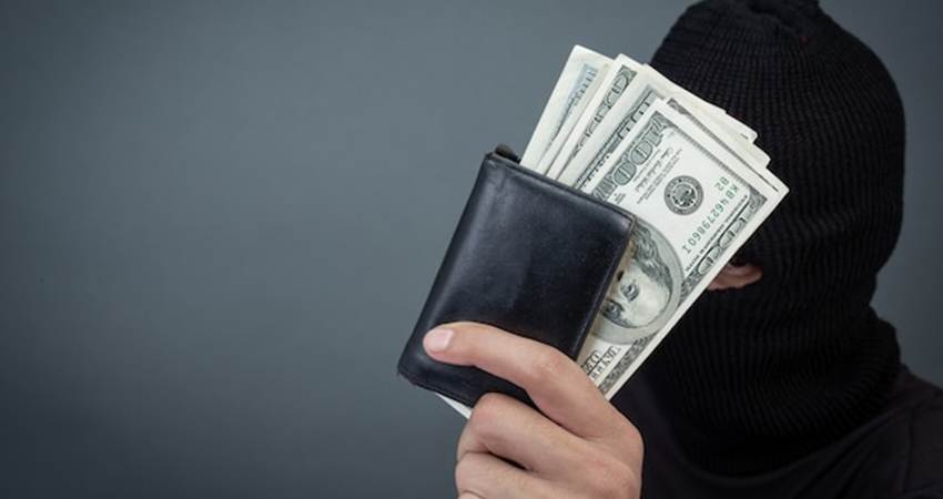 Ilustrasi - penipuan uang