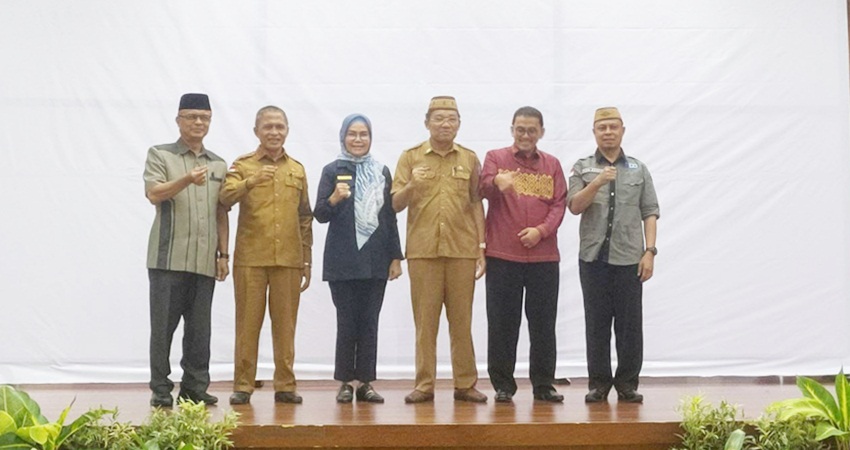 SEKDA Roni Sampir saat hadir Nonton Bareng Pembukaan Festival Ekonomi Keuangan Digital Indonesia (FEKDI) 2023.