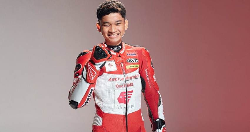 Bersama Astra Honda Racing Team, Fadillah Arbi Siap Taklukkan JuniorGP 2023