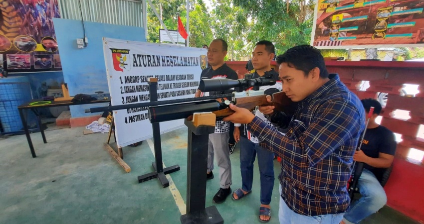 Lapangan tembak Hulondalo Biliders Gameskap (HBG), yang terletak di Jalan Jarwadi, Kelurahan Kayubulan, Kecamatan Limboto, Kabupaten Gorontalo, kini menjadi salah satu lapangan yang strategis untuk dijadikan lokasi berlatih di Gorontalo, baik itu untuk komunitas maupun pribadi.
