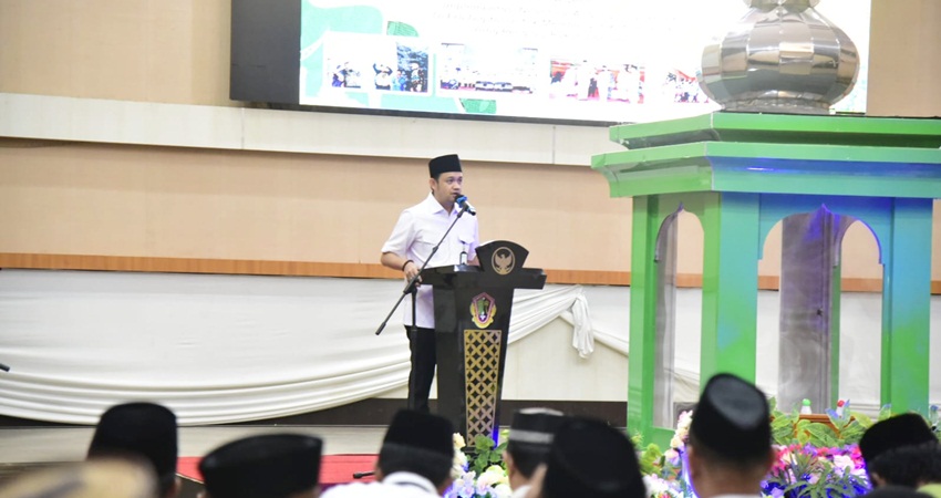 Wakil Wali Kota Gorontalo, Ryan F. Kono ketika memberikan sambutan pada kegiatan pembukaan STQH tingkat Kota Gorontalo, Rabu (10/5). (Foto: Prokopim)