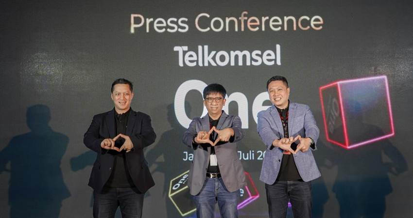 ‘Telkomsel One’ Solusi All in One Internet, Terkoneksi dengan Kecepatan Hingga 2 Gbps