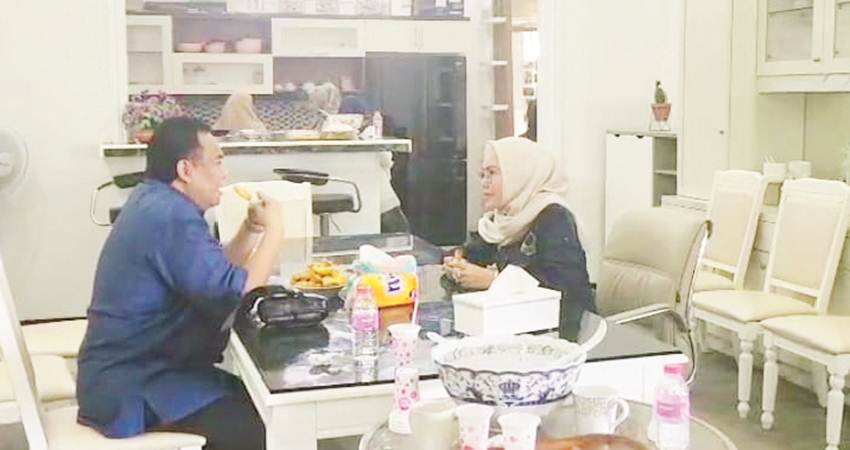 Jelang Pilkada Bone Bolango, RG-Merlan Intens Bicara Empat Mata