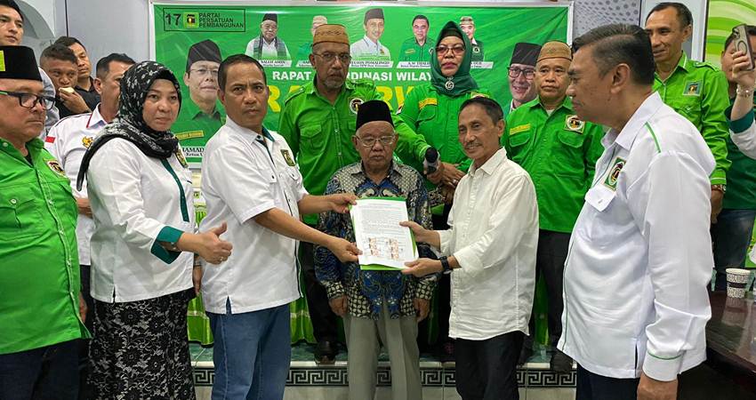 Mosi Tidak Percaya Kandas, Ini Alasan Nelson Bertahan di PPP