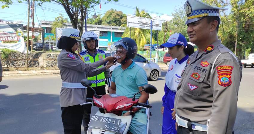 DAW Konsisten Kampanye Keselamatan Berkendara #Cari_Aman