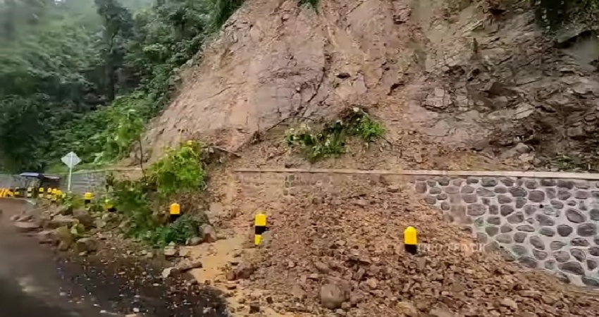 Lonsor di Candipuro, Kabupaten Lumajang.-ist-