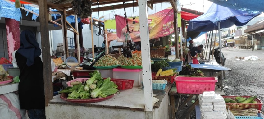 Pedagang Pasar Sentral Belum Semua Pindah ke Gedung Baru