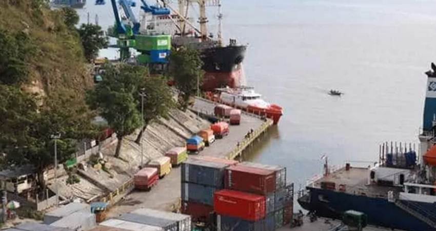 Dua Tahun Merger Pelindo, Port Stay Singkat, Tinggal Klik Urusan Bongkar Muat Beres